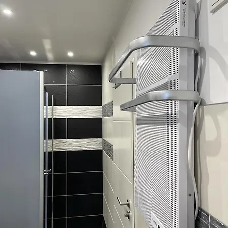 Hotel Ferienwohnung Grafschaft Mit Balkon Trier